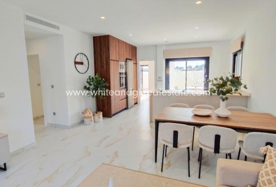 New Build - Villa  - Pilar de la Horadada - Pinar de Campoverde