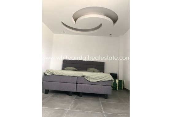 Sale - Villa  - Pinoso - Rural location