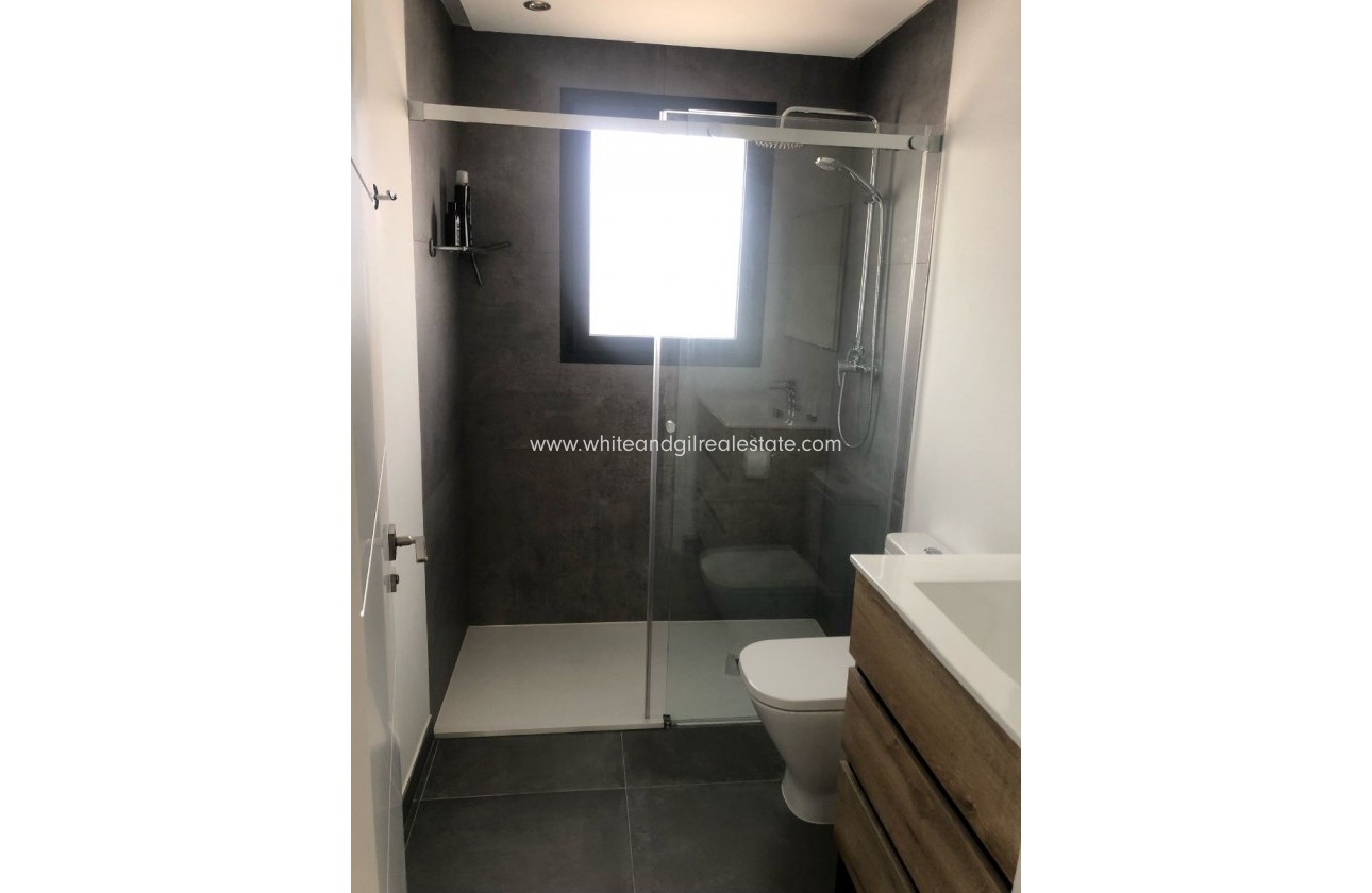 Sale - Villa  - Pinoso - Rural location