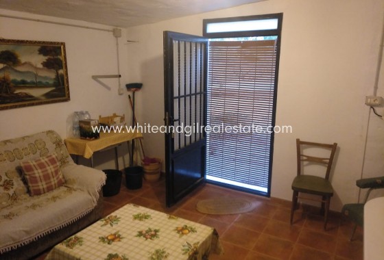 Venta - Chalet / Villa - Yecla