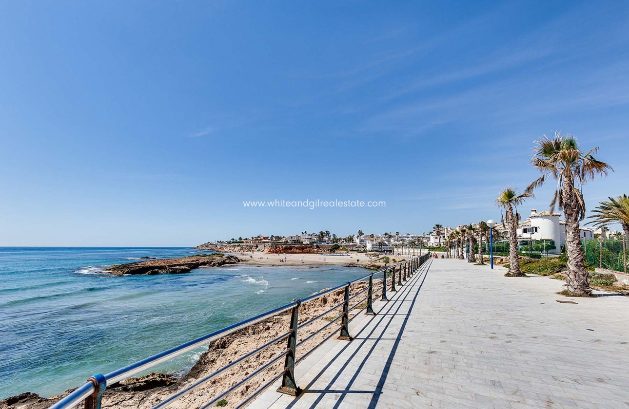 New Build - Villa  - Orihuela Costa - La Zenia