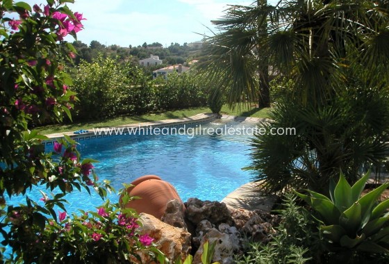 Venta - Chalet / Villa - Moraira