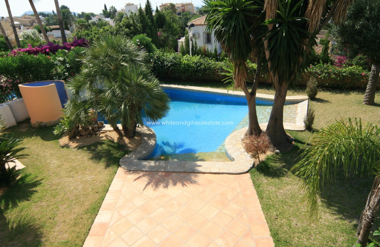 Venta - Chalet / Villa - Moraira