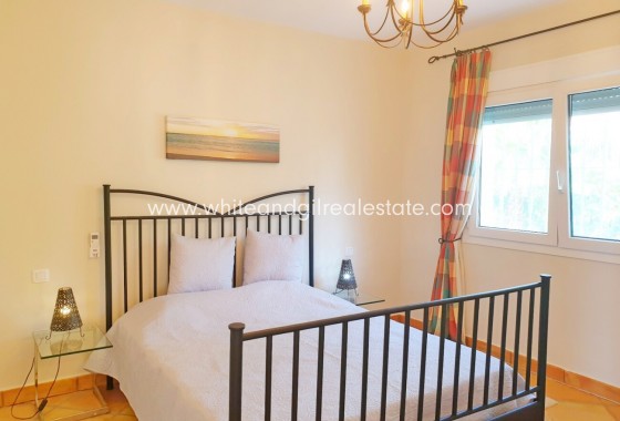 Venta - Chalet / Villa - Moraira