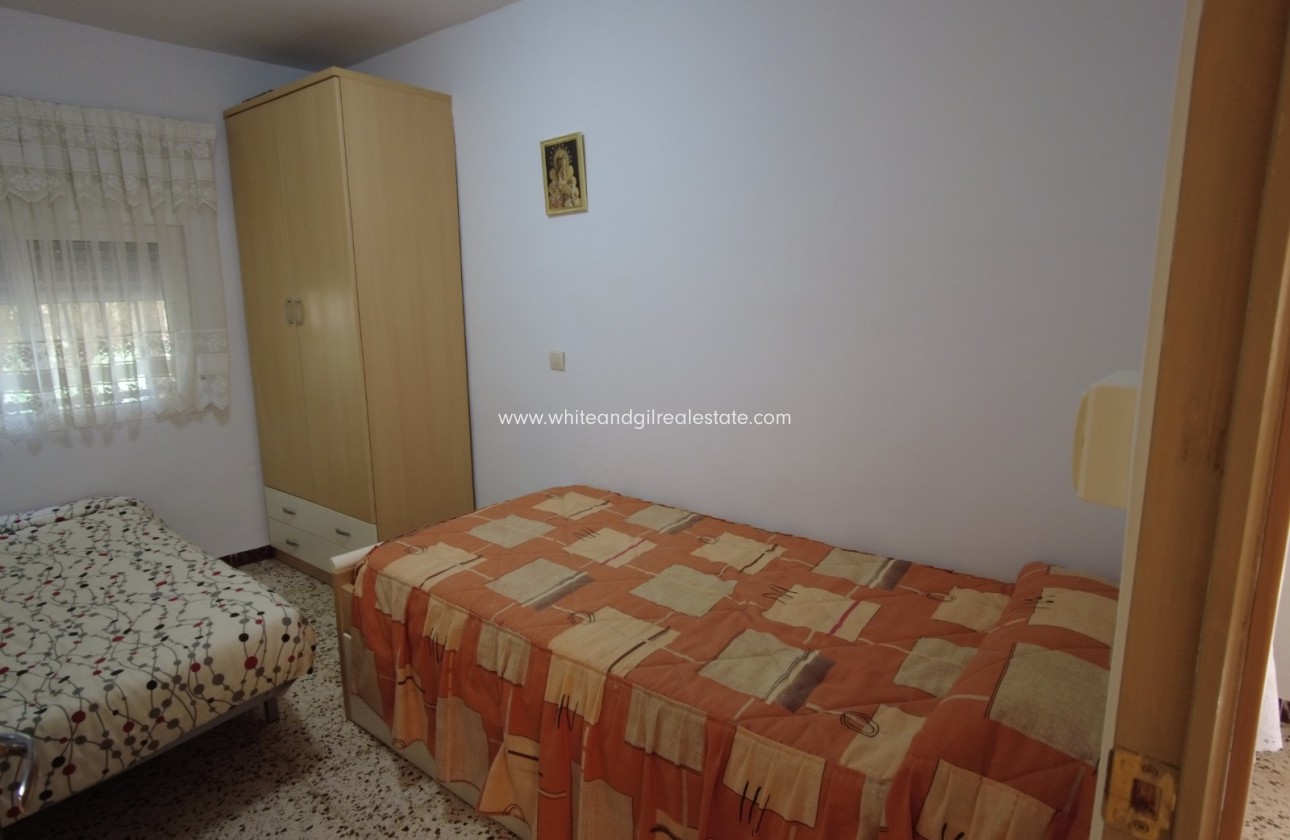 Sale - Villa  - Caudete