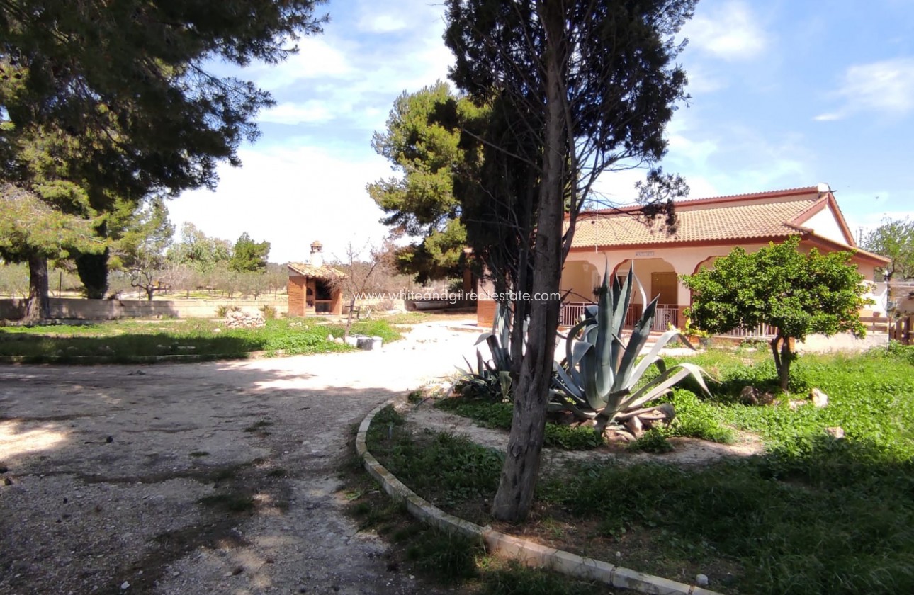 Revente - Villa  - Sax