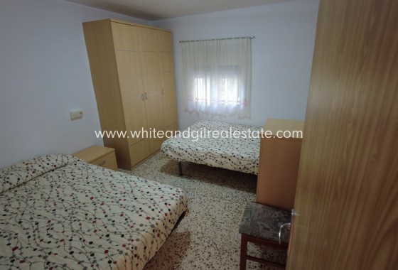 Sale - Villa  - Caudete