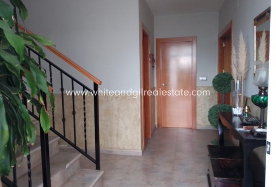 Venta - Chalet / Villa - Salinas