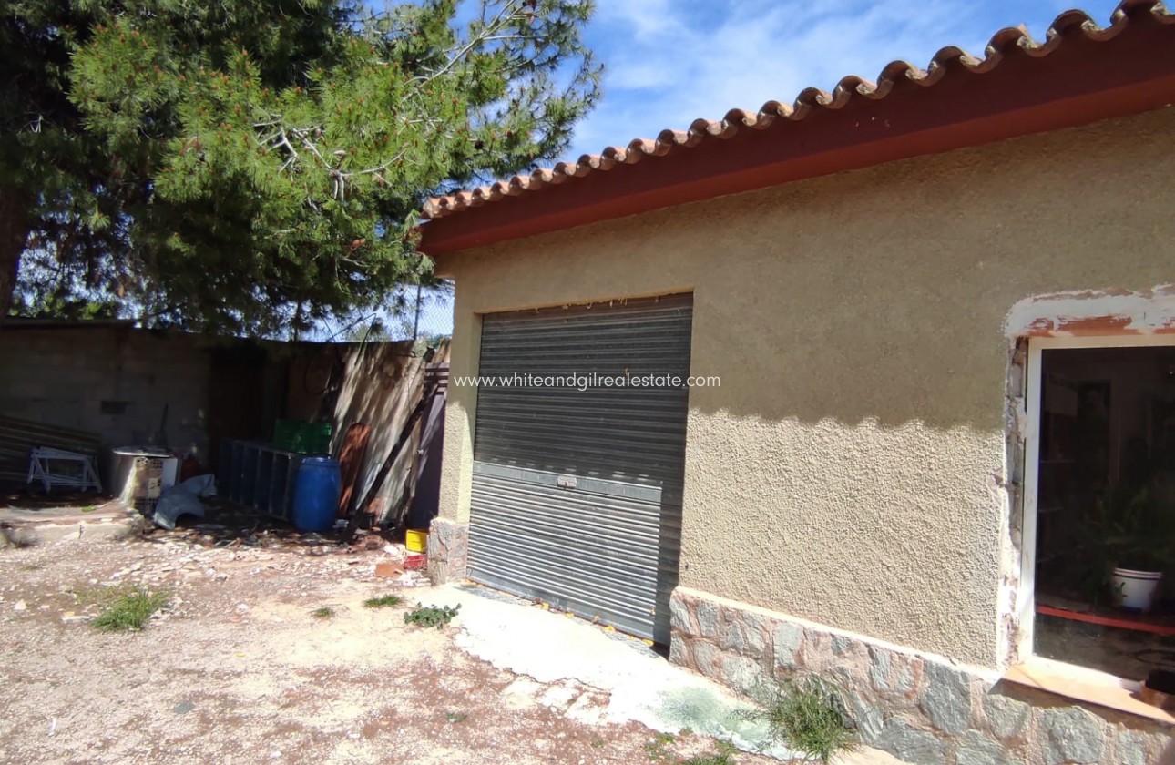 Revente - Villa  - Sax