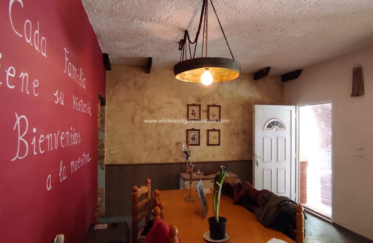 Revente - Villa  - Sax