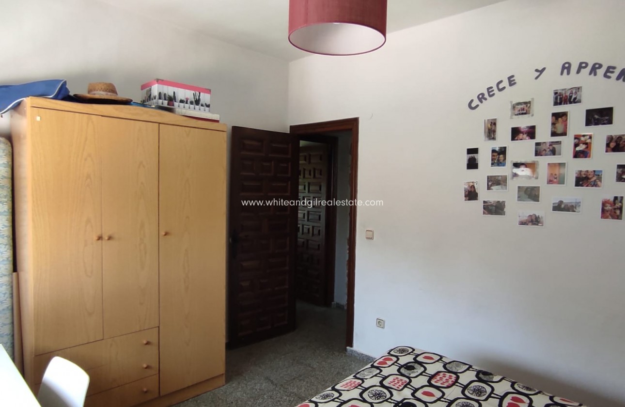 Revente - Villa  - Sax