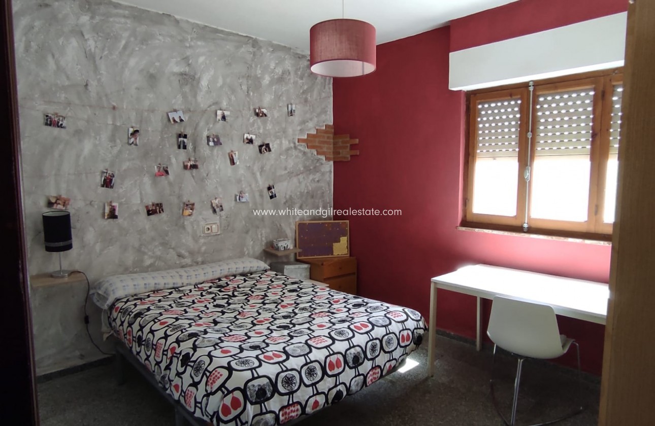 Revente - Villa  - Sax