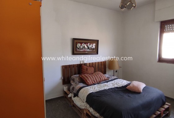 Revente - Villa  - Sax