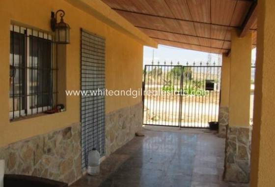 Sale - Villa  - Novelda