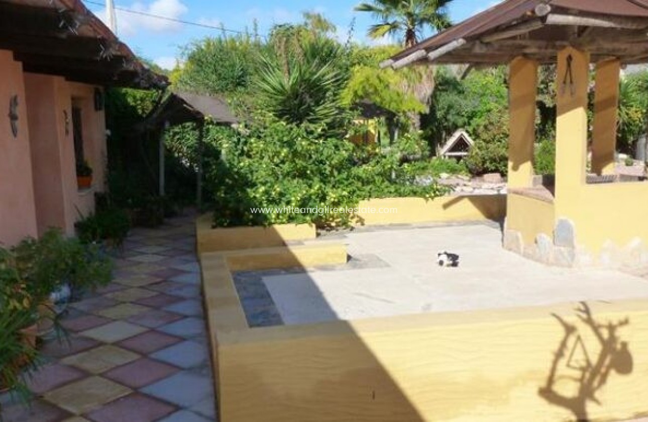 Venta - Chalet / Villa - La Romana