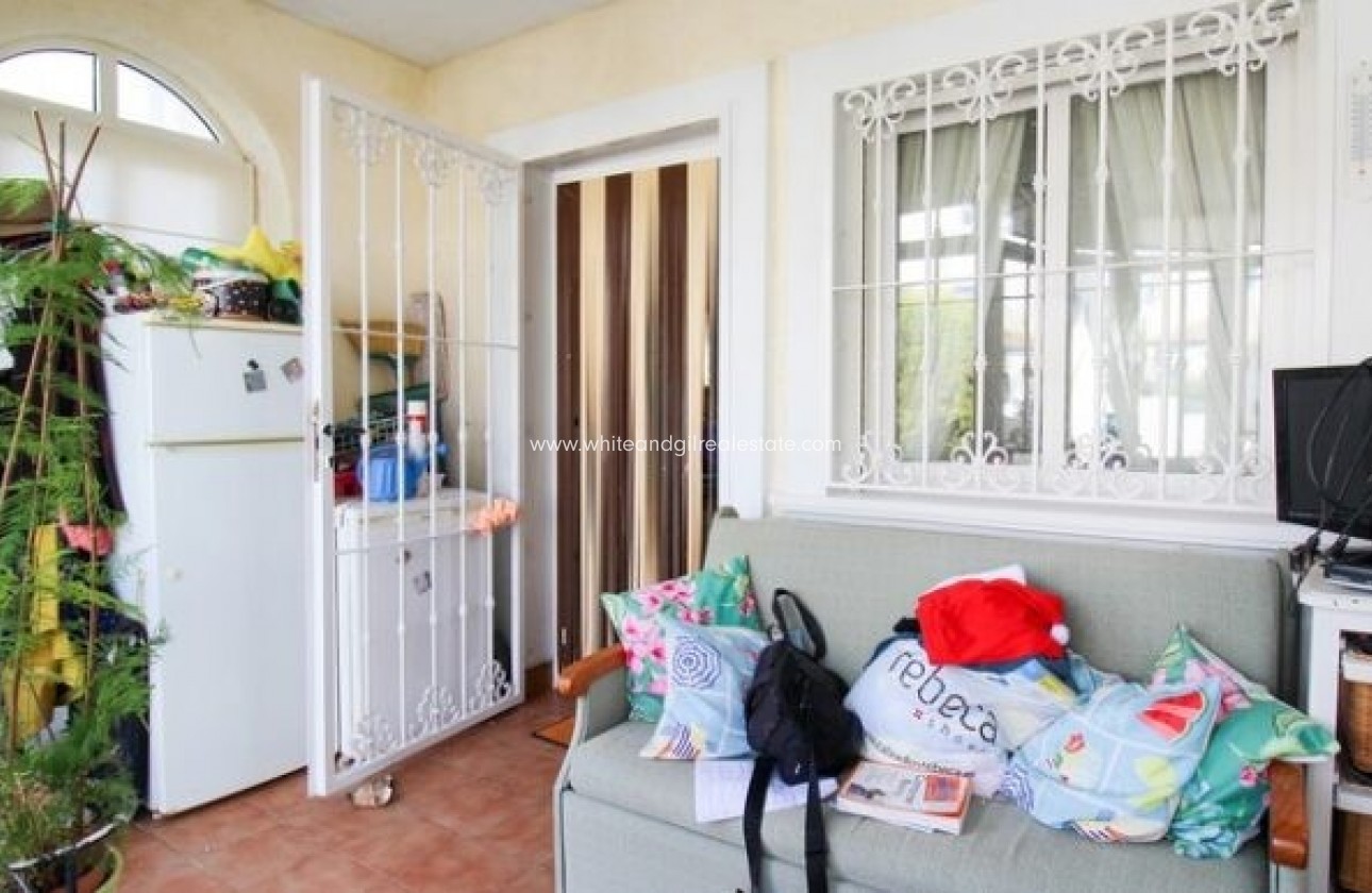 Sale - Bungalow - Daya vieja - Torrevieja