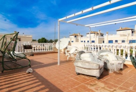 Sale - Bungalow - Daya vieja - Torrevieja