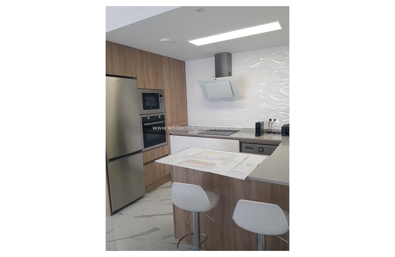 Sale - Villa  - Benijofar