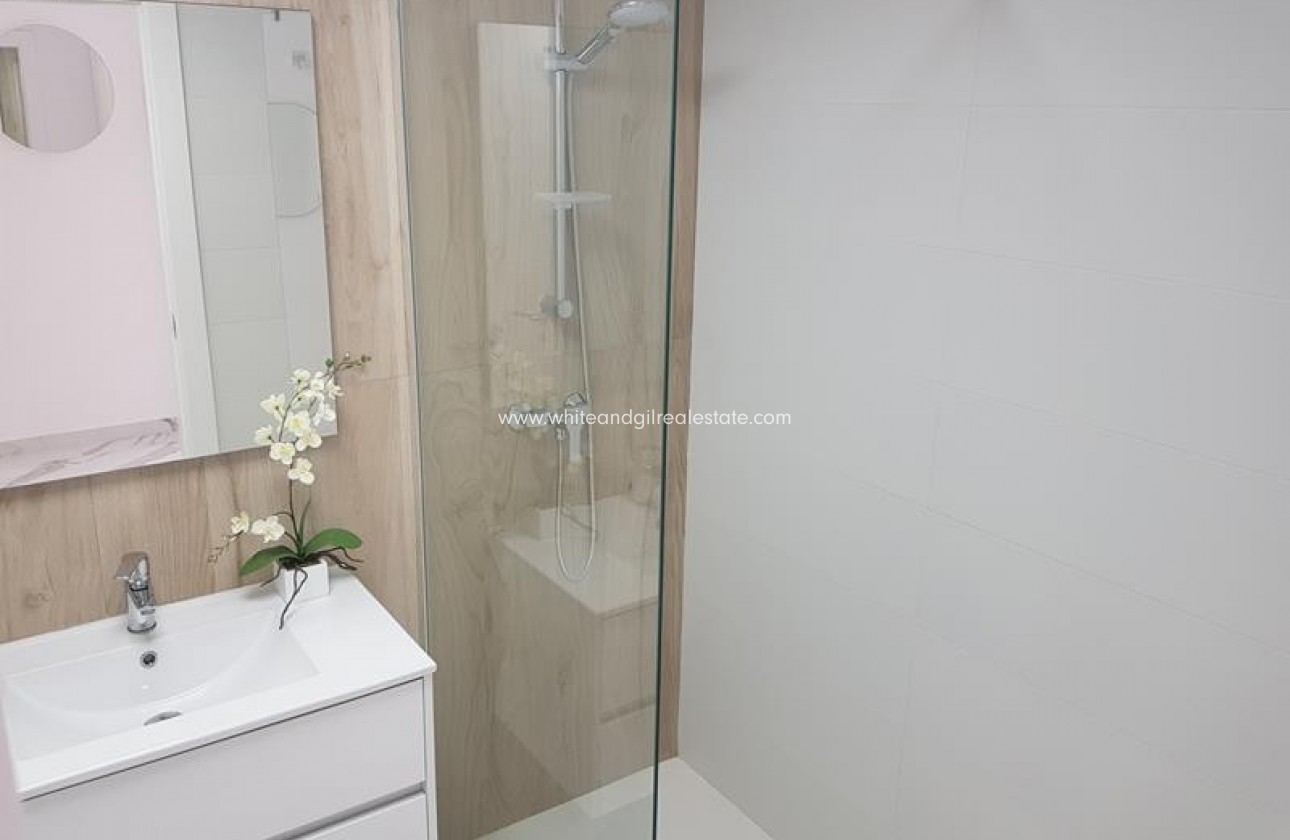 Sale - Villa  - Benijofar