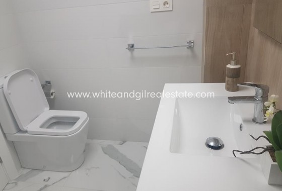 Sale - Villa  - Benijofar