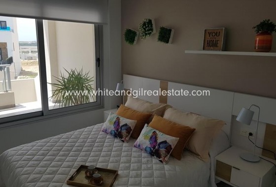 Sale - Villa  - Benijofar