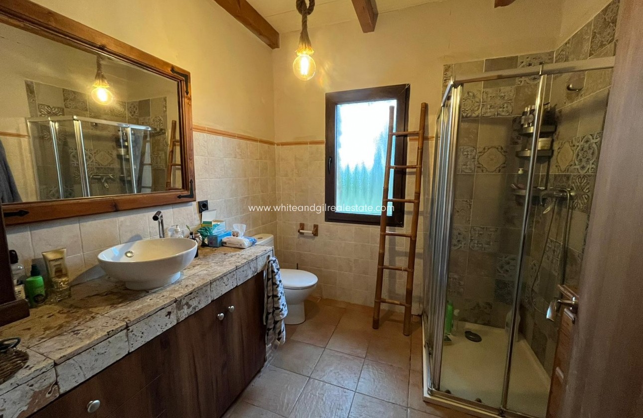 Venta - Chalet / Villa - Villena