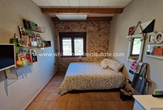 Venta - Chalet / Villa - Villena