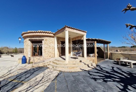 Venta - Chalet / Villa - Villena