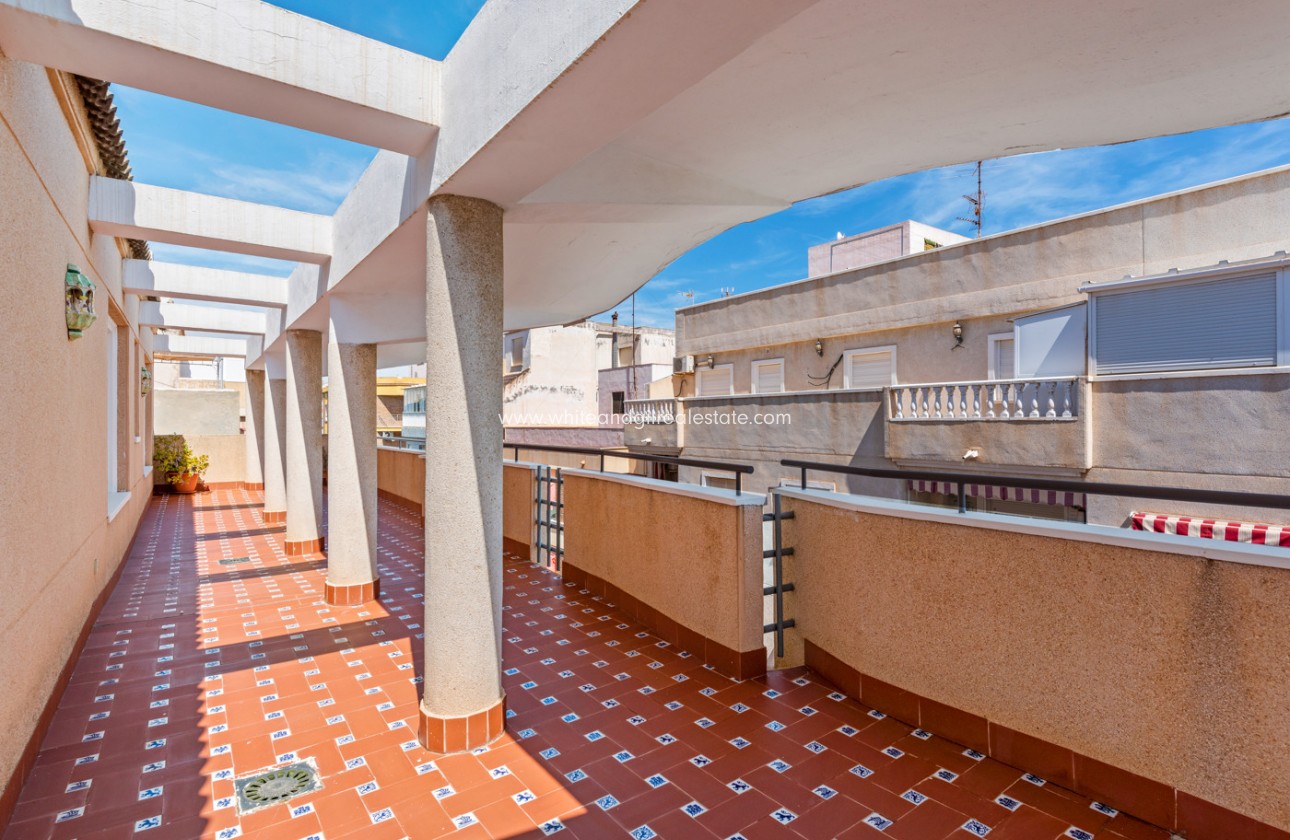 Sale - Penthouse - Torrevieja - Centro