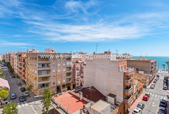 Sale - Penthouse - Torrevieja - Centro