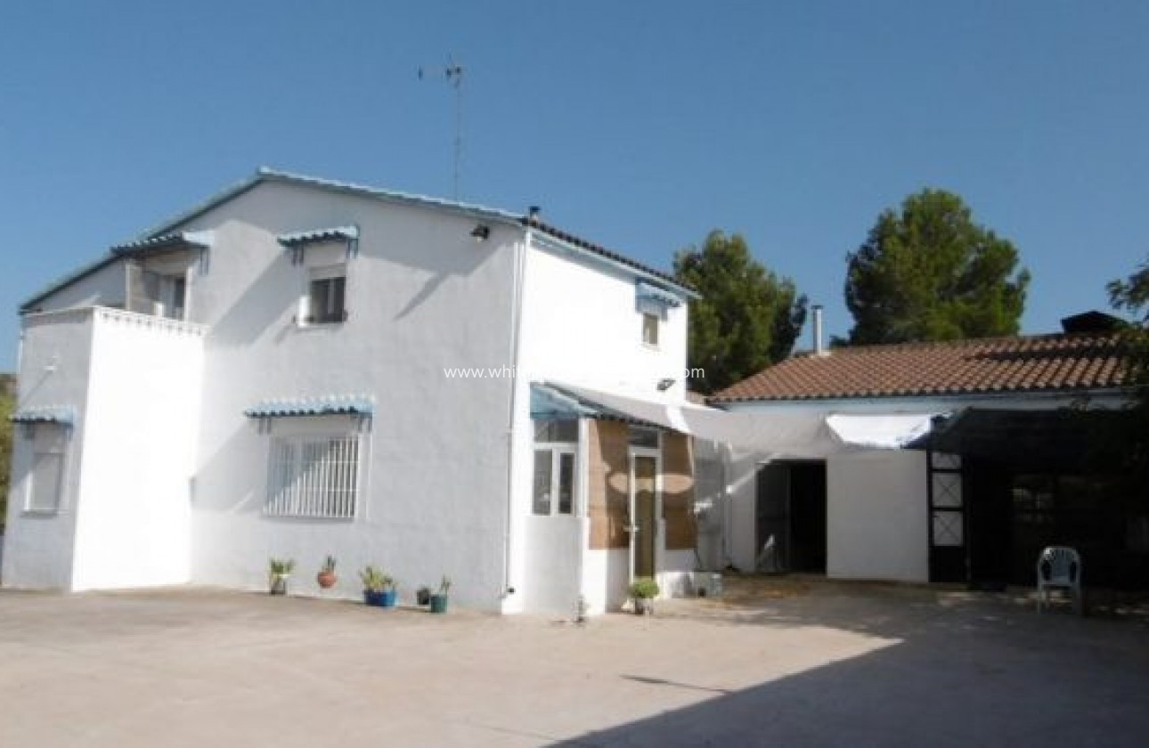 Sale - Villa  - Yecla