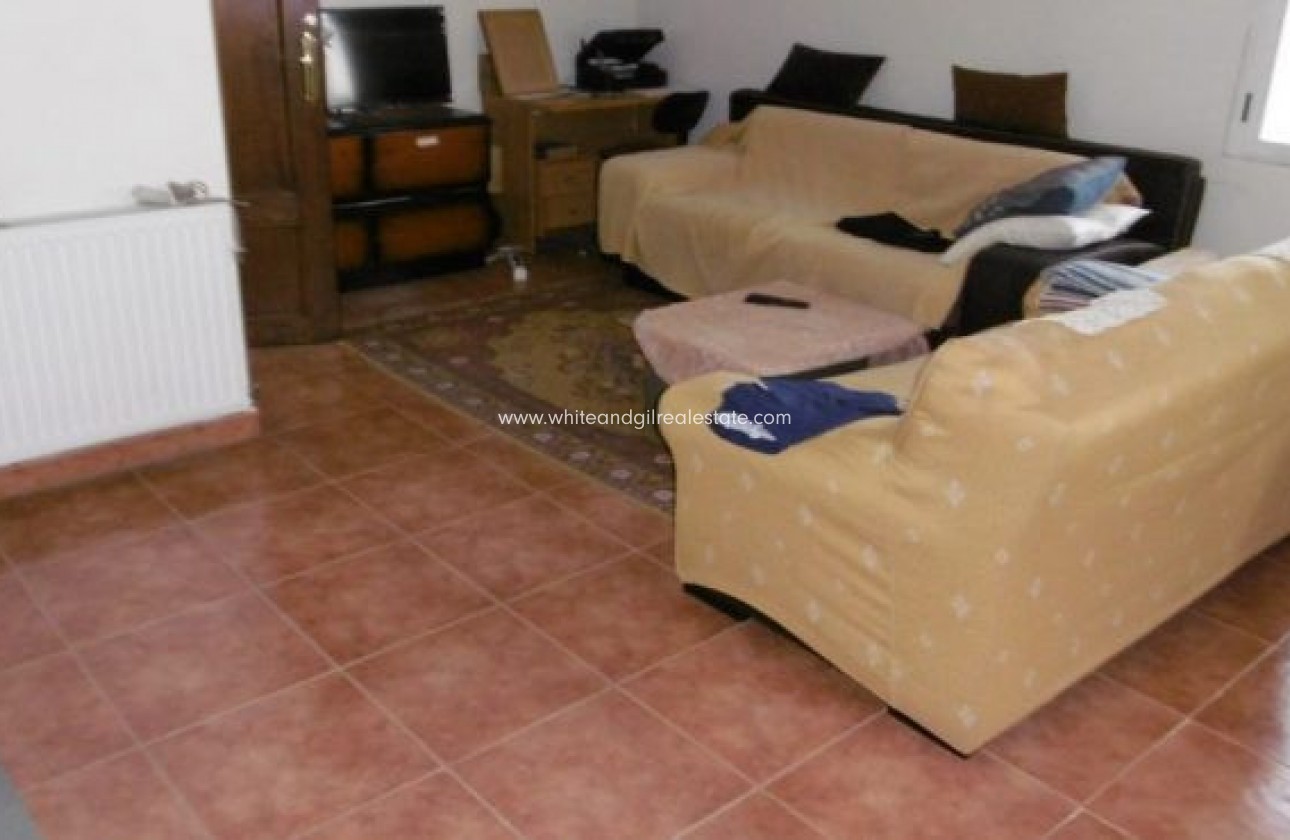 Sale - Villa  - Yecla