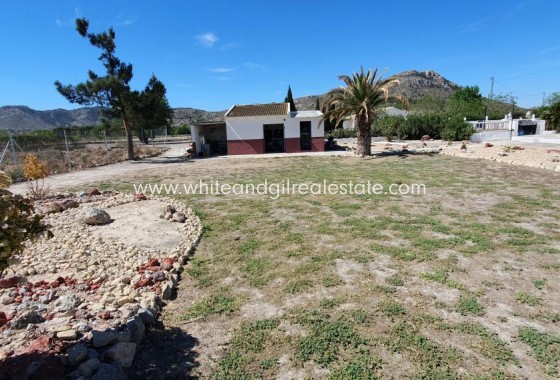 Sale - Country house  - Villena