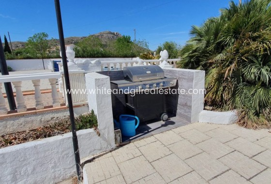 Sale - Country house  - Villena