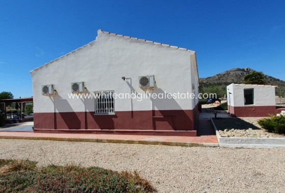 Sale - Country house  - Villena