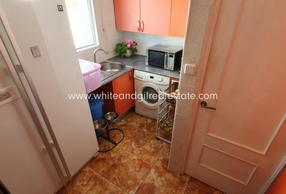 Sale - Country house  - Villena