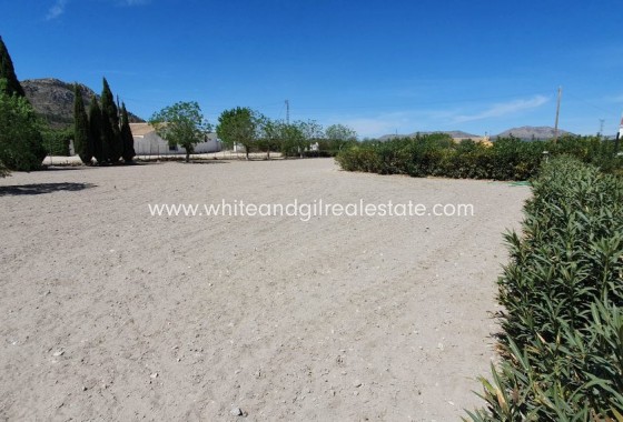 Sale - Country house  - Villena