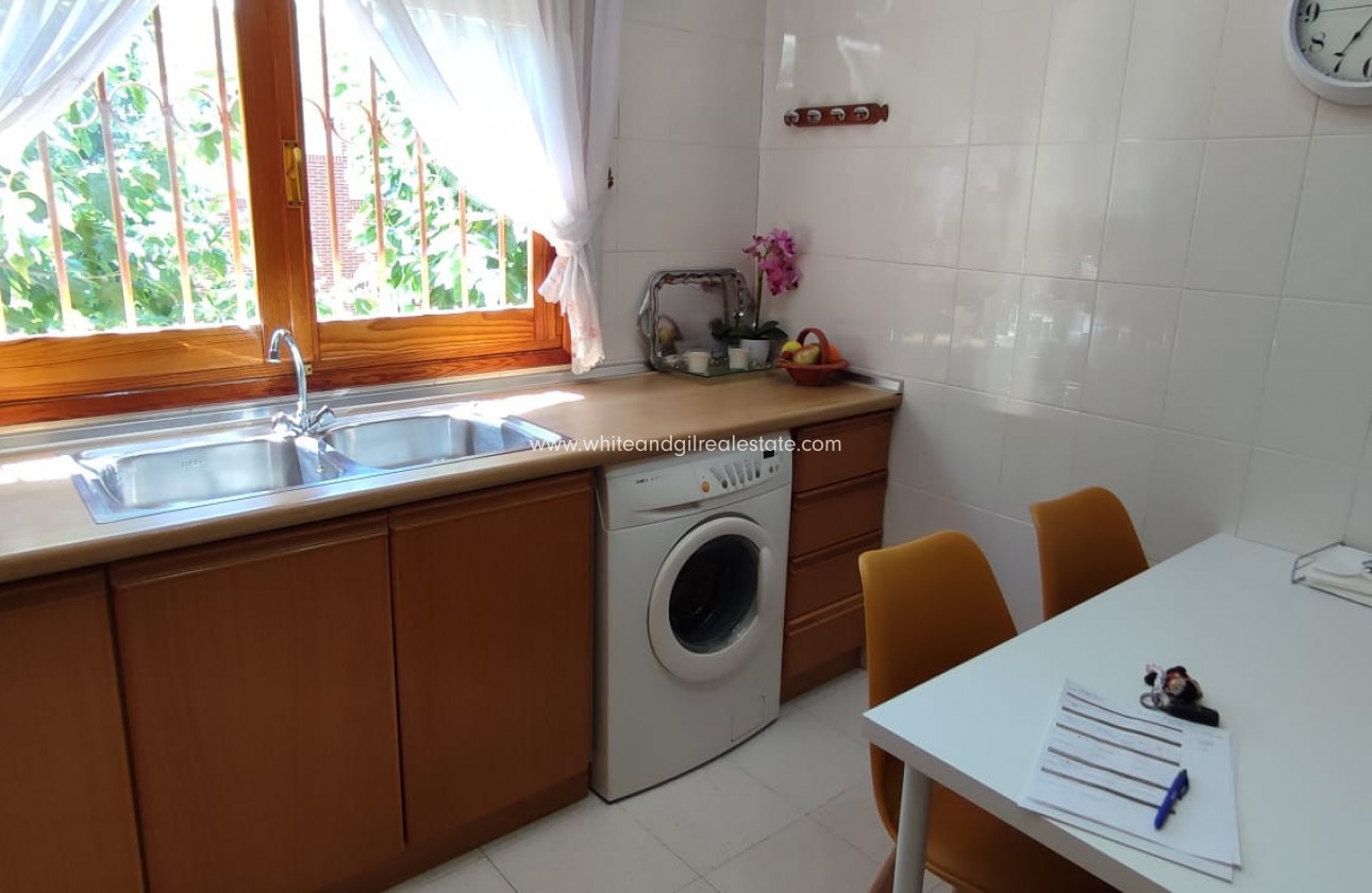 Alquiler a largo plazo - Bungalow - Sax