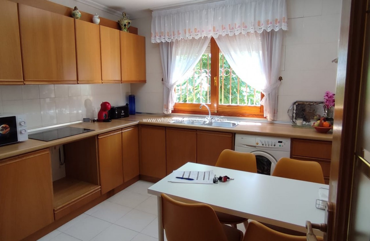 Alquiler a largo plazo - Bungalow - Sax