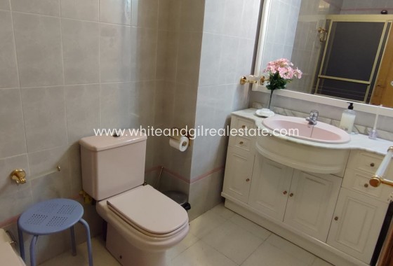 Alquiler a largo plazo - Bungalow - Sax