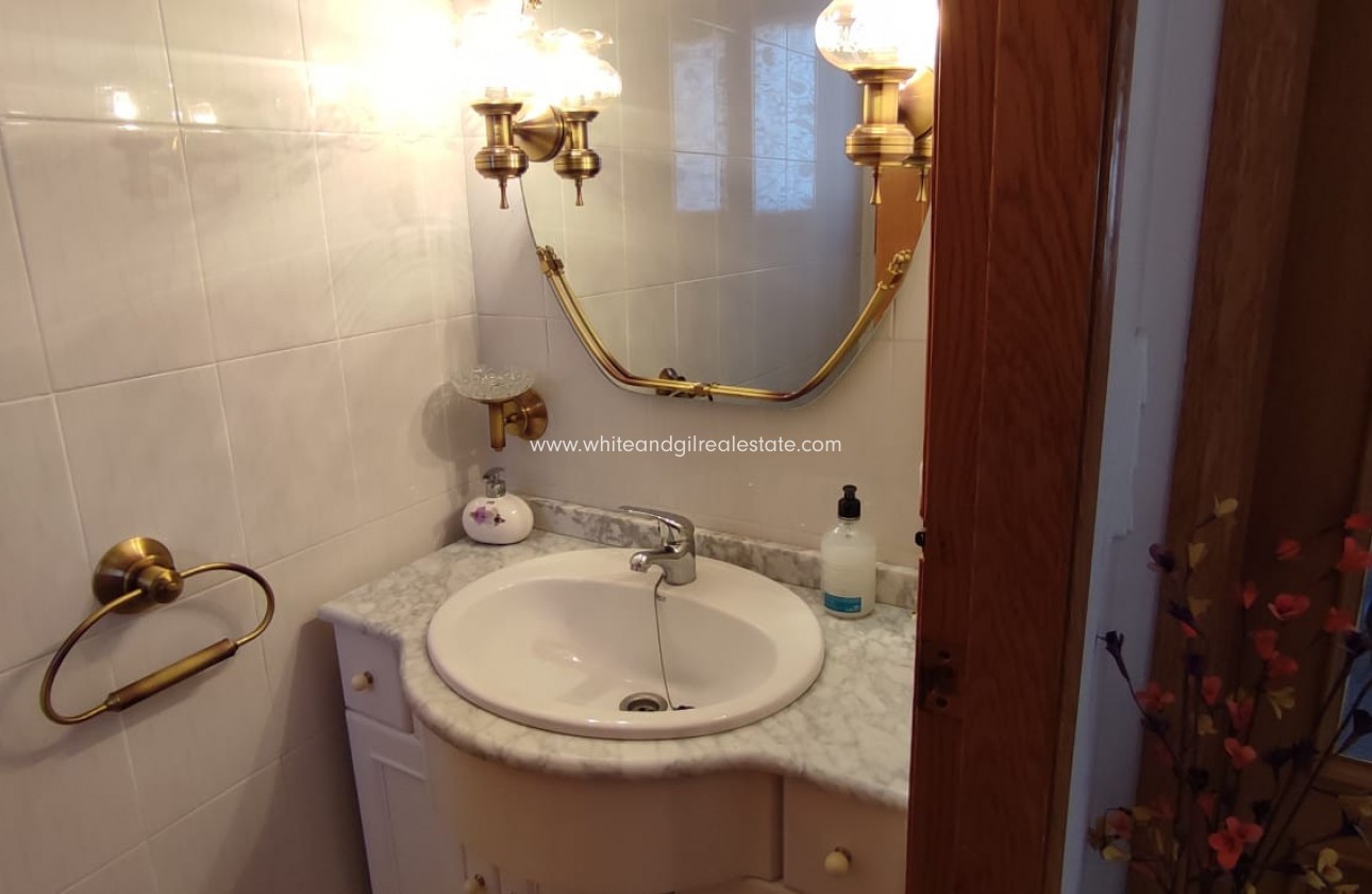 Alquiler a largo plazo - Bungalow - Sax