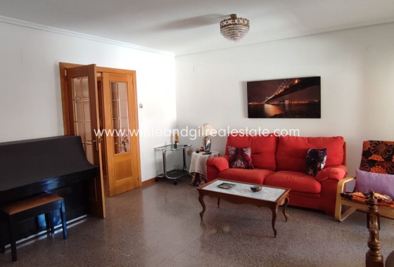 Alquiler a largo plazo - Bungalow - Sax