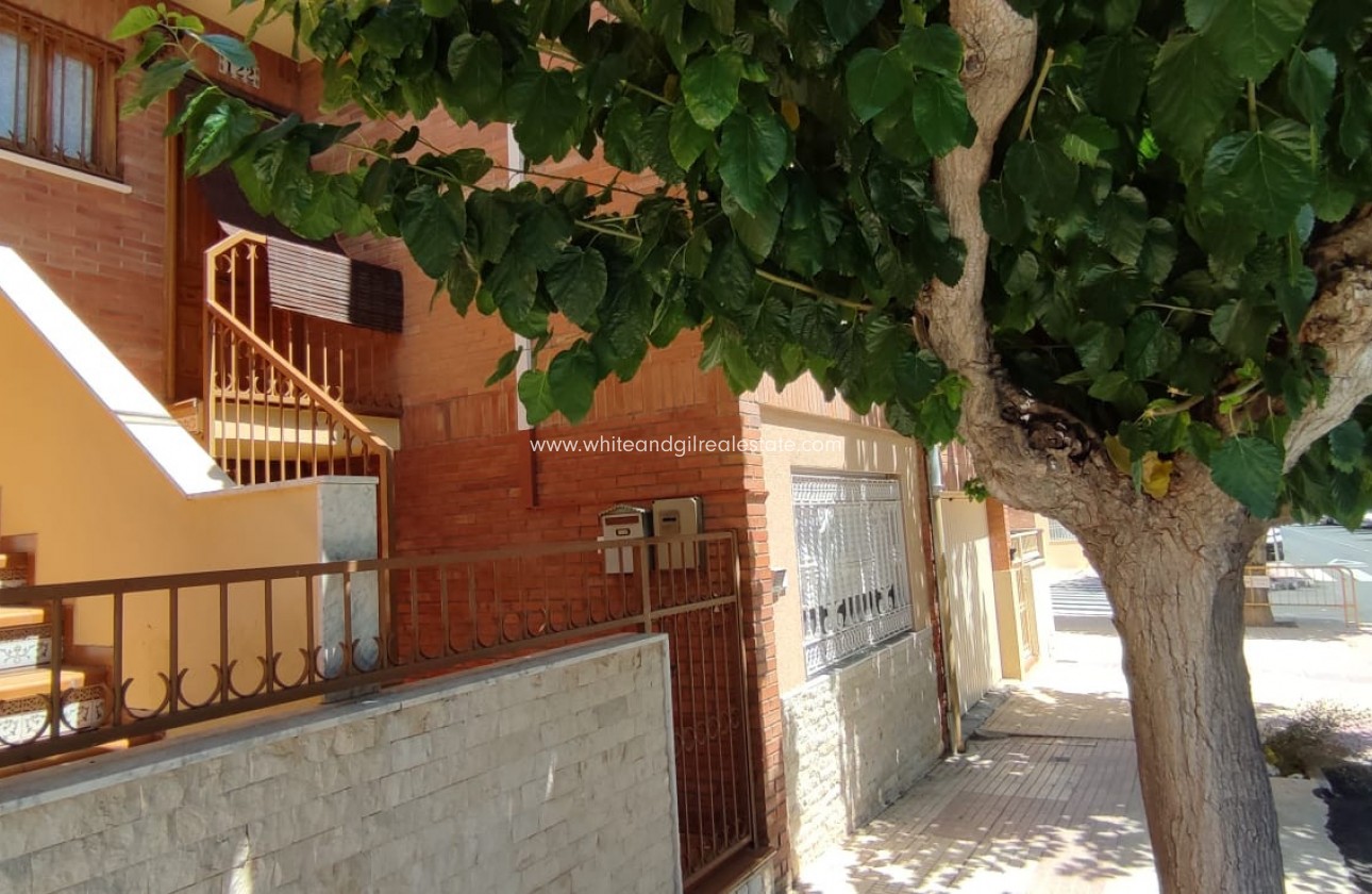 Alquiler a largo plazo - Bungalow - Sax