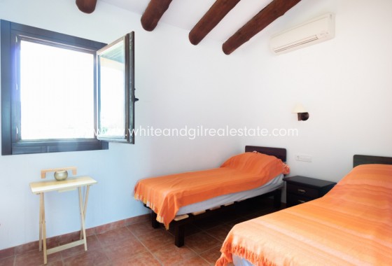 Sale - Country house  - Ibi