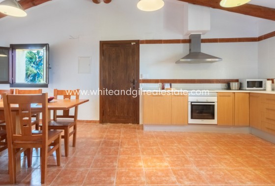 Sale - Country house  - Ibi