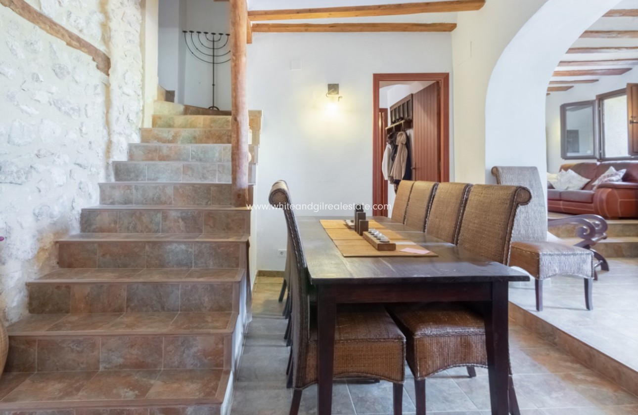 Sale - Country house  - Ibi