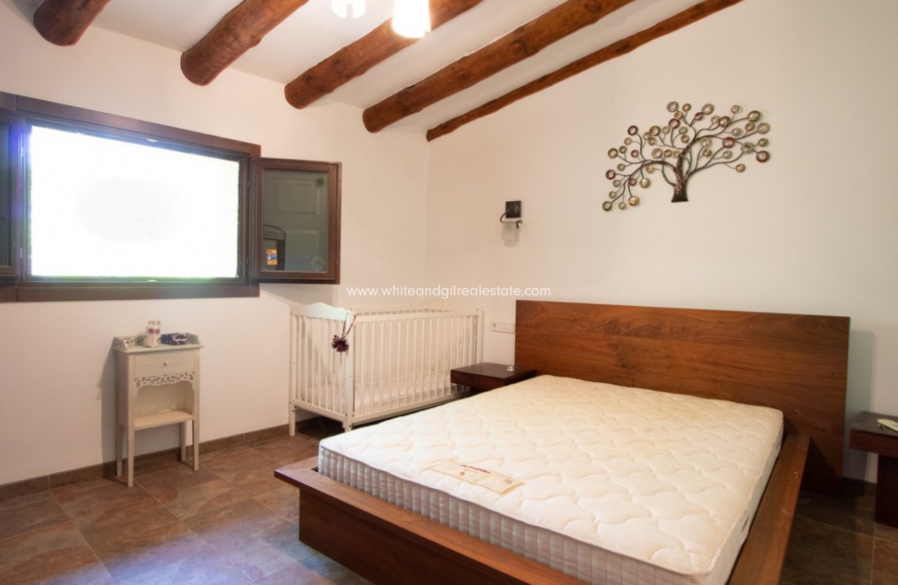 Sale - Country house  - Ibi