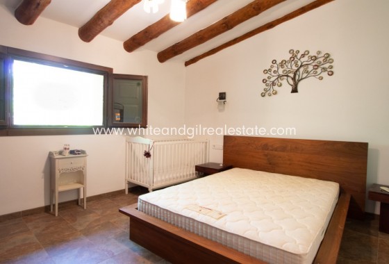 Sale - Country house  - Ibi