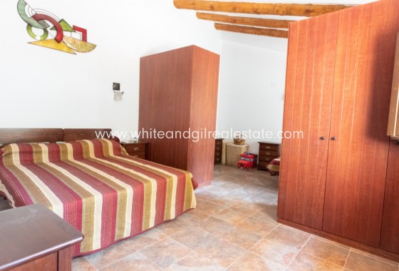 Sale - Country house  - Ibi