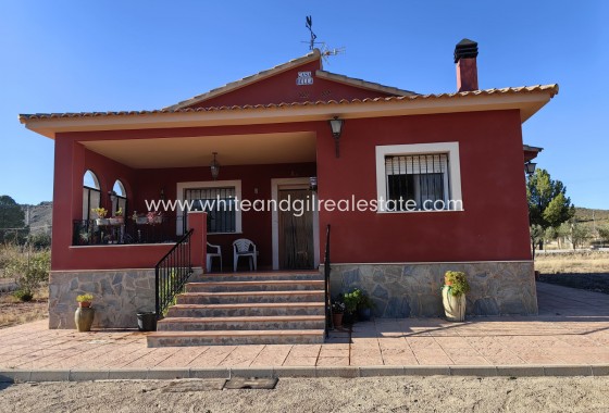 Venta - Chalet / Villa - Yecla